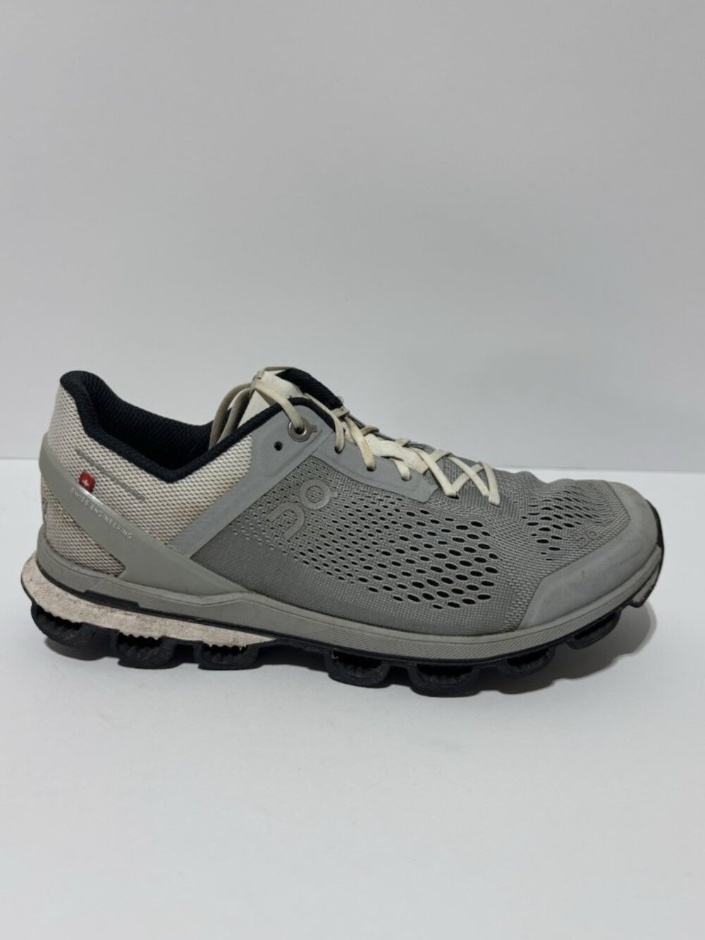 On Women’s Cloudsurfer Running Shoes Glacier Grey, Size 8 M